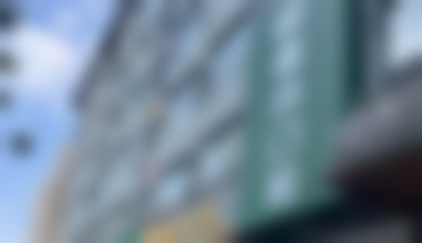 二、襄阳新德芽口腔门诊部医生团队，打造专精诊疗服务