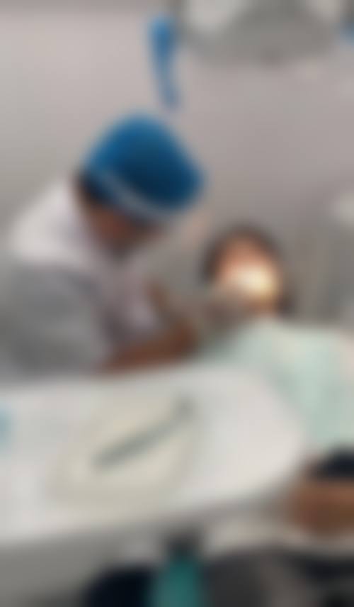 二、珠海佳洁口腔医生团队,打造专精诊疗服务