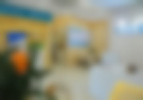 二、深圳美牙牙口腔诊所医生团队，打造专精诊疗服务