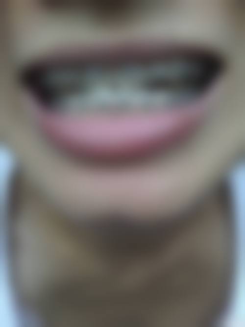 二、上海维乐口腔连锁医生团队，打造专精诊疗服务