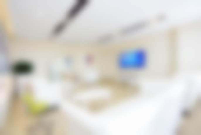 深圳美莱口腔门诊部[复杂缺失牙种植]单颗4000元起：德国种植硕士领衔诊疗，数字化导板精准定位，即刻种植恢复快创伤小更省心