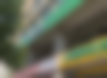 杭州杭里口腔门诊部[种植]980元起 可开展穿颧穿翼、全口即拔即种等众多高难度种植，医生累计种植案例超30000颗