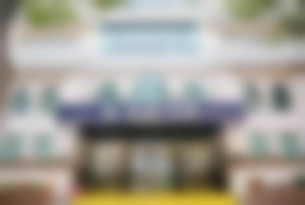 上海美奥口腔门诊部[复杂牙齿种植] 32800元起：国际认证种植团队，精通穿颧穿翼等高难度即刻负重，全口无牙颌种植经验丰富