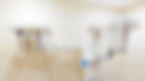 二、威海市越雅口腔门诊部医生团队，打造专精诊疗服务