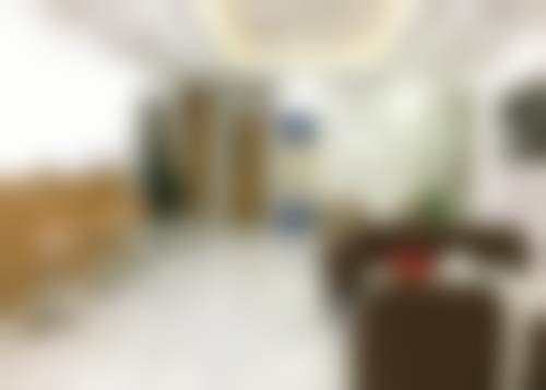 二、杭州达仑口腔门诊部西湖文化广场店医生团队,打造专精诊疗服务