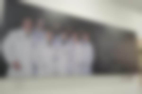 二、长沙满意口腔门诊部医生团队,打造专精诊疗服务