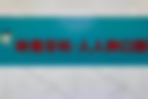 六、柳州岭南人人种口腔门诊部荣誉资质与患者口碑，见证品牌实力