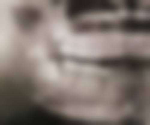 二、内江牙博士口腔门诊部医生团队，打造专精诊疗服务