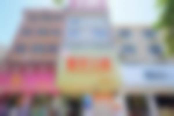 二、阳江阳东爱牙口腔门诊部医生团队，打造专精诊疗服务