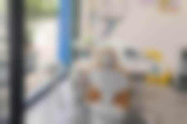 二、宁洱凌睿口腔诊所医生团队，打造专精诊疗服务