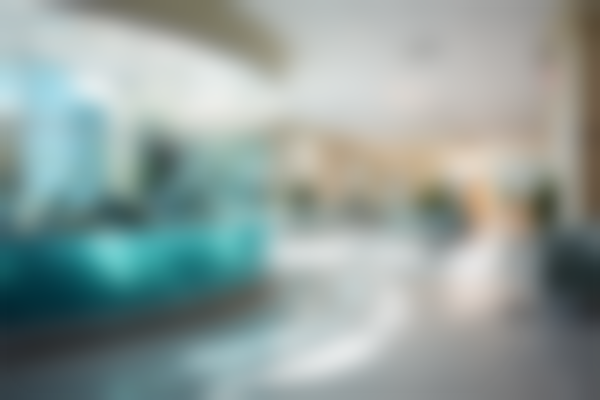 二、北京成爱金冠口腔门诊部医生团队,打造专精诊疗服务