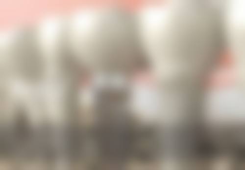 二、广州兔斯美口腔医生团队，打造专精诊疗服务