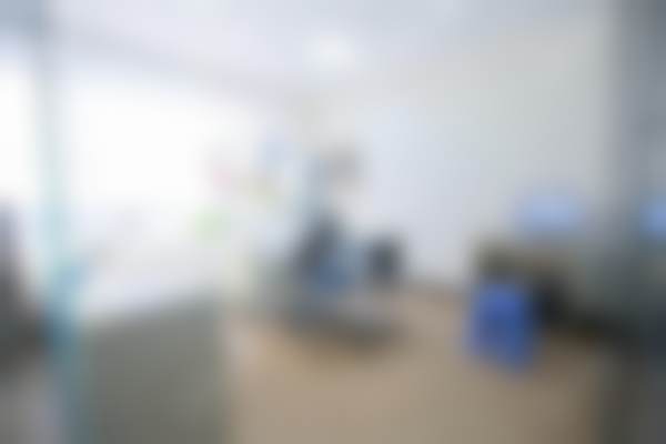 二、太原恒伦口腔(平阳路门诊部)医生团队，打造专精诊疗服务