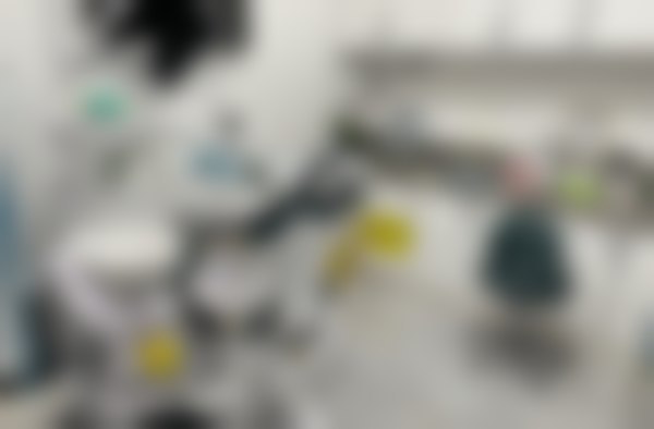 四、沈阳米兰口腔（长安桥店）设备介绍