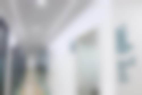 二、郑州碧云赛雯口腔门诊部医生团队，打造专精诊疗服务