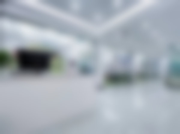 二、湖北潜江众大口腔门诊部医生团队，打造专精诊疗服务