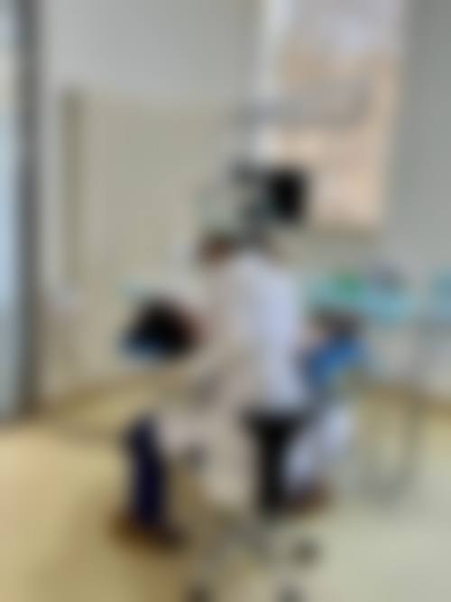 六、新平冯琼芬口腔诊所荣誉资质与患者口碑，见证品牌实力