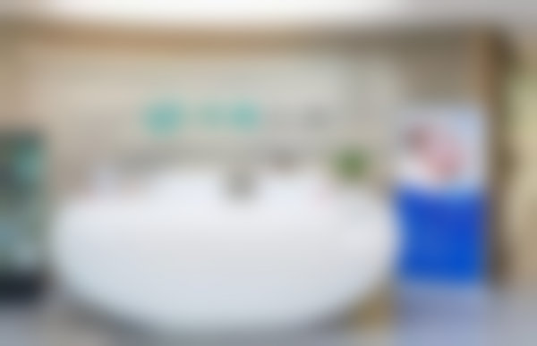 六、湖南长沙牙典口腔门诊部荣誉资质与患者口碑，见证品牌实力
