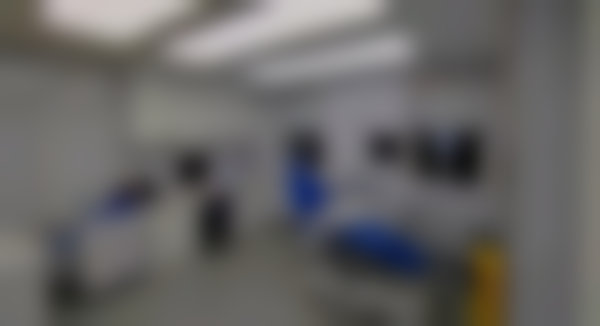 二、嘉兴英博口腔医院医生团队，打造专精诊疗服务